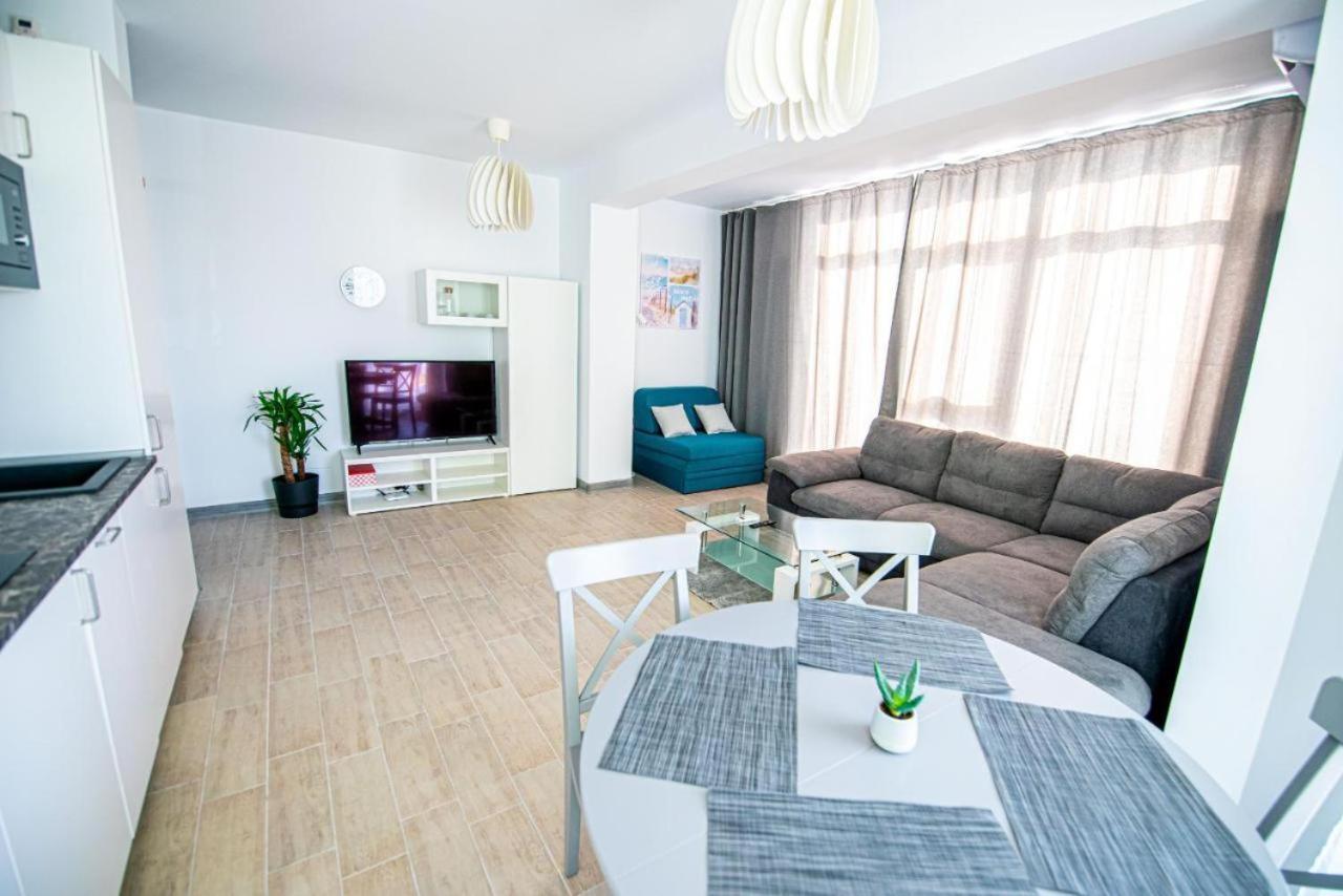 Apartament Katrina - Alezzi Beach - Sea View Năvodari Esterno foto