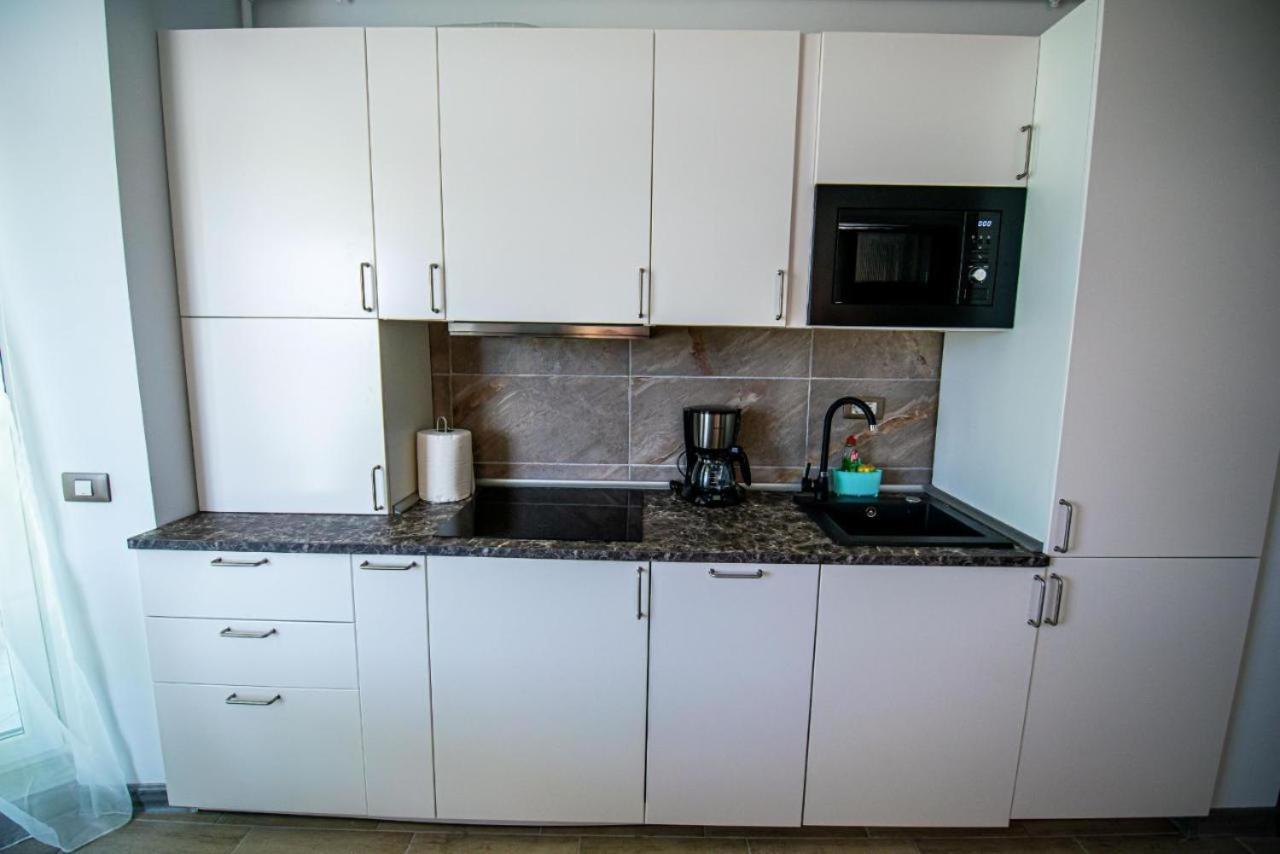 Apartament Katrina - Alezzi Beach - Sea View Năvodari Esterno foto